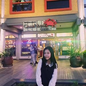 Meet your Posher, Nhi